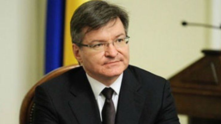 В "Батьківщині" считают, что лечение Тимошенко за границей не решит проблему выборочного правосудия