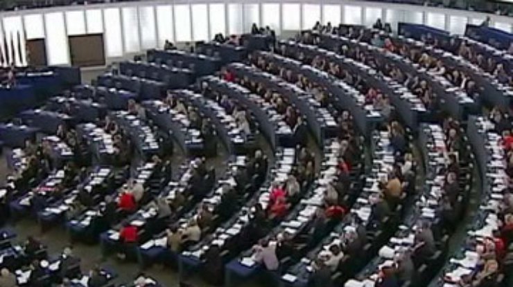 Европарламент попросит Россию не давить на Украину, - проекты резолюций
