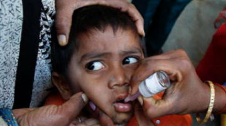 В Индии медики по ошибке ввели не ту вакцину: 114  детей госпитализировали