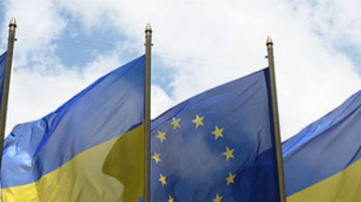 ЕС готовит декларацию развития сотрудничества с Украиной после подписания СА