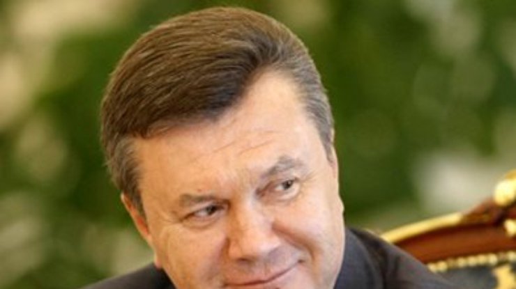 Украина перешла от мелкого ремонта к капитальному, – Янукович