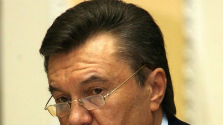 Янукович выразил Путину соболезнования в связи с терактом в Волгограде