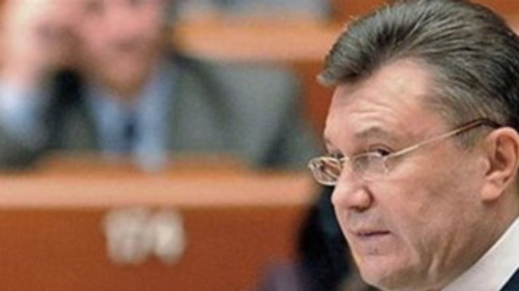 УДАР требует присутствия Януковича на внеочередном заседании Рады 13 ноября