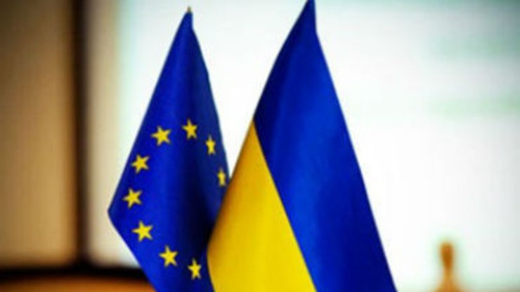 Еврокомиссия торопит Украину с принятием евроинтеграционных законов и "вопросом Тимошенко"