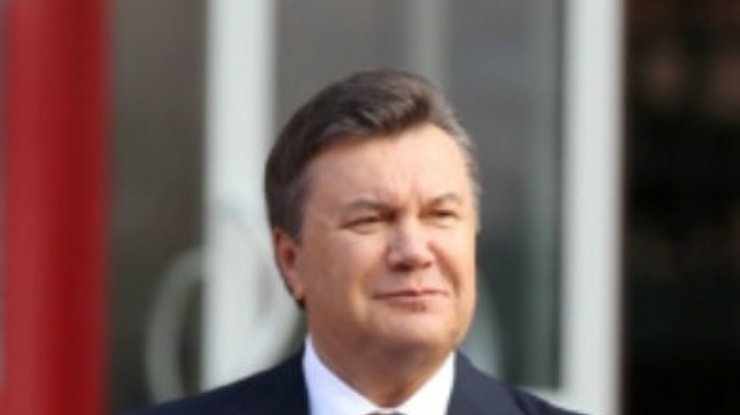 Янукович поздравил Ferrari Team Ukraine с победами на гонках в Европе