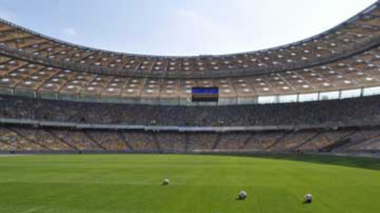 За билетами на матч Украина-Франция выстроились километровые очереди