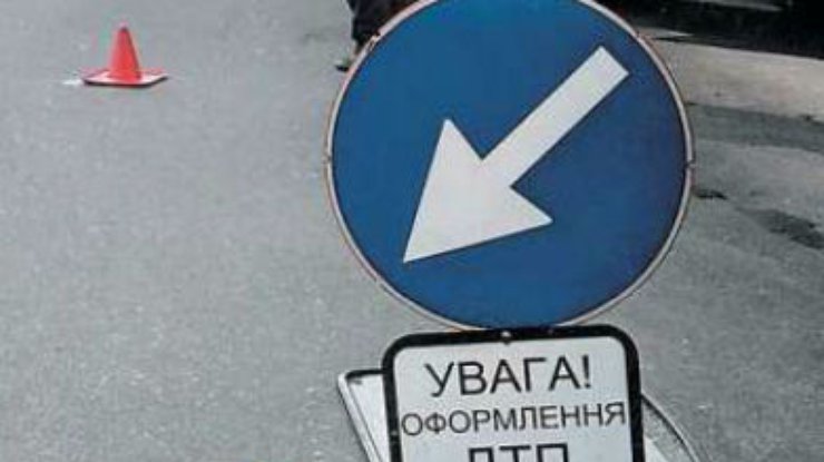 В Донецке сотрудник облпрокуратуры насмерть сбил человека