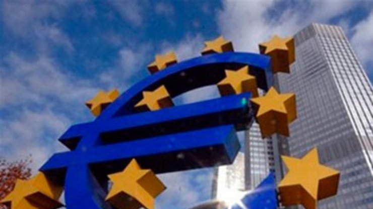 Европе следовало разработать программу экономической помощи Украине, — евродепутат