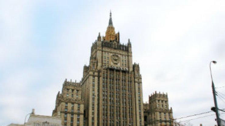 "С больной головы на здоровую": В Москве возмущены обвинениями Евросоюза в давлении на Украину