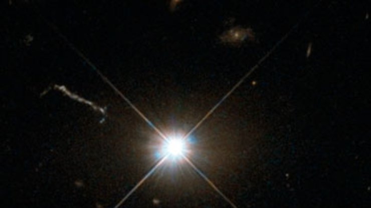 "Хаббл" сфотографировал первый квазар