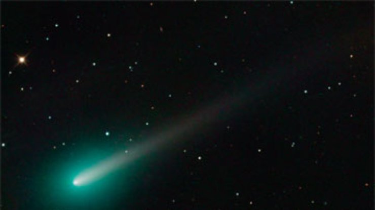 "Комета века" ISON рассыпается на пути к Солнцу