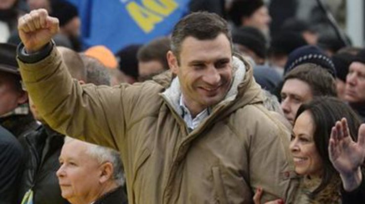Los Angeles Times: Не слишком удачное маневрирование Виталия Кличко в поединке в Украине