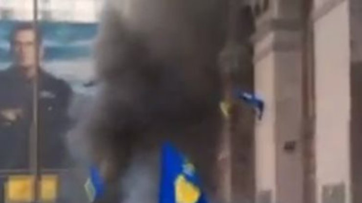 Штурм киевской мэрии: Распылили слезоточивый газ (обновлено)