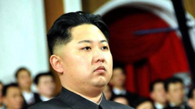 Ким Чен Ын казнил дядю от неуверенности, - Госдеп США