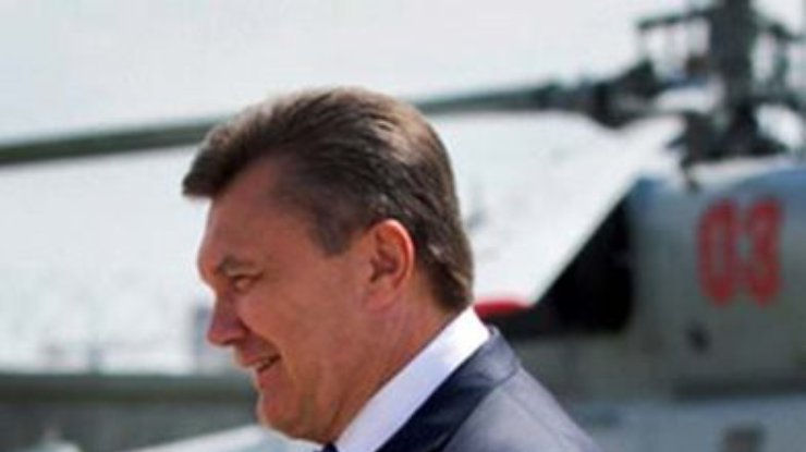 Янукович отбыл в Россию для встреч с властями