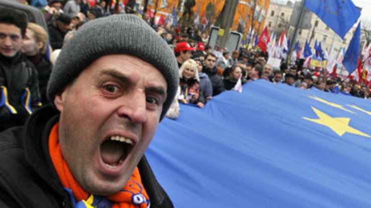 В милиции насчитали шесть драк на Евромайдане за сутки