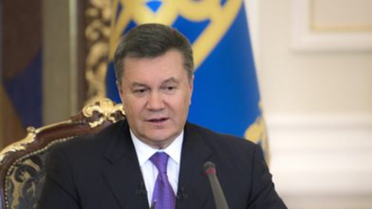 Янукович одобрил снижение ставок НДС и налога на прибыль