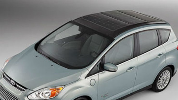 Гибридный компактвэн Ford получил солнечные батареи