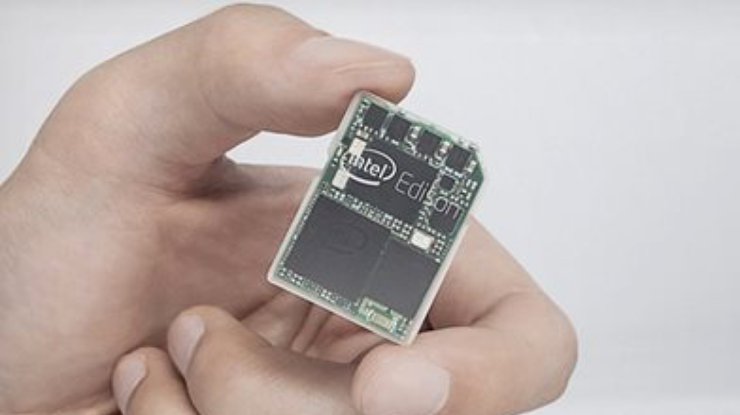 CES-2014: Intel показала компьютер размером с карту памяти