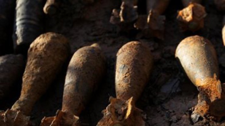 Возле трассы "Киев - Чоп" на Ривненщине обнаружили 169 боеприпасов