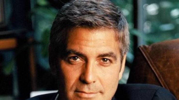 Джордж Клуни продает вечер с собой за 10 долларов