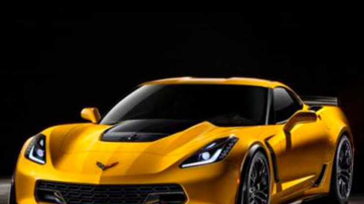 Chevrolet показала гоночную версию Corvette C7.R