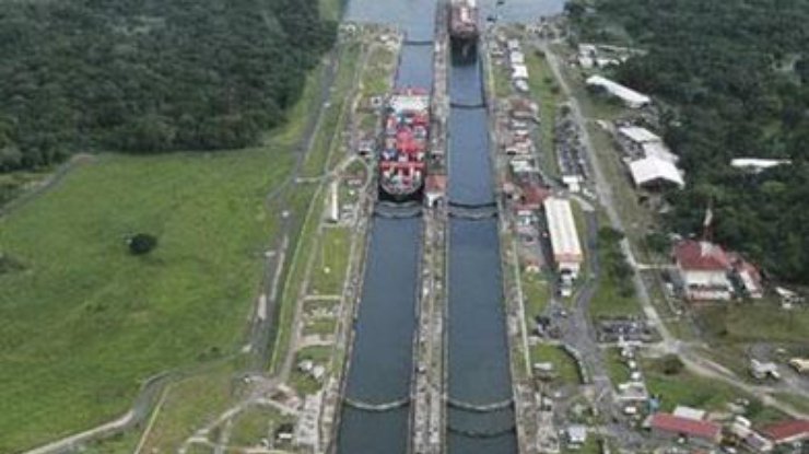 Панама отпустила экипаж северокорейского судна, перевозившего оружие