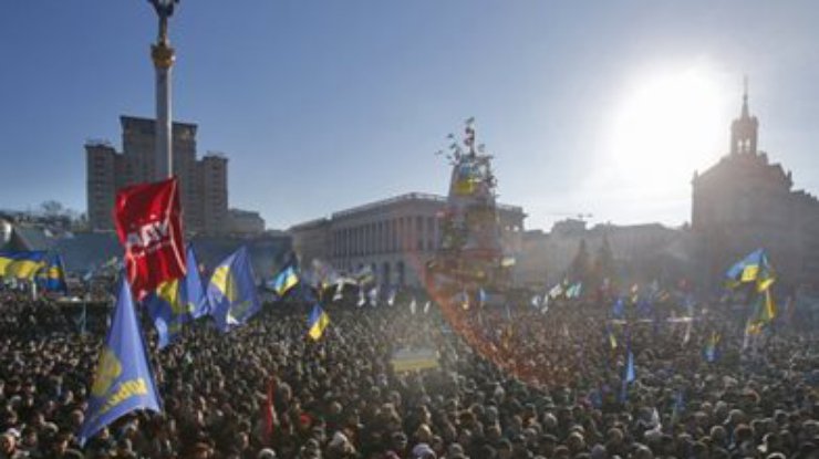 Воскресное вече на Майдане могут отменить из-за морозов