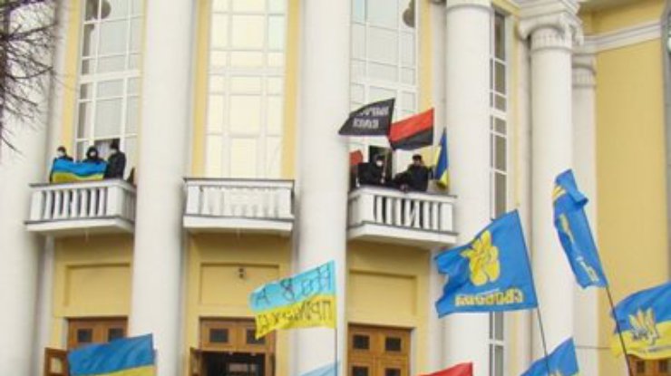 Милиция опровергает информацию о задержании активиста Винницкой облорганизации "Батьківщина молода"
