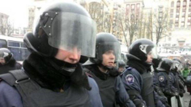 В Киевских беспорядках погиб милиционер (обновлено)