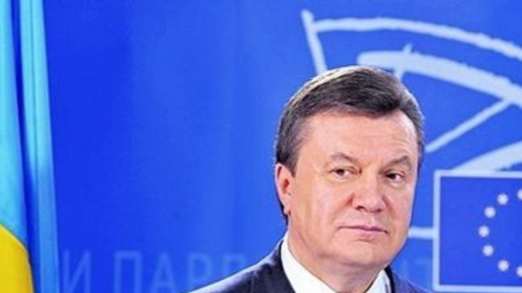 Янукович ждет реакции международного сообщества на события в Украине
