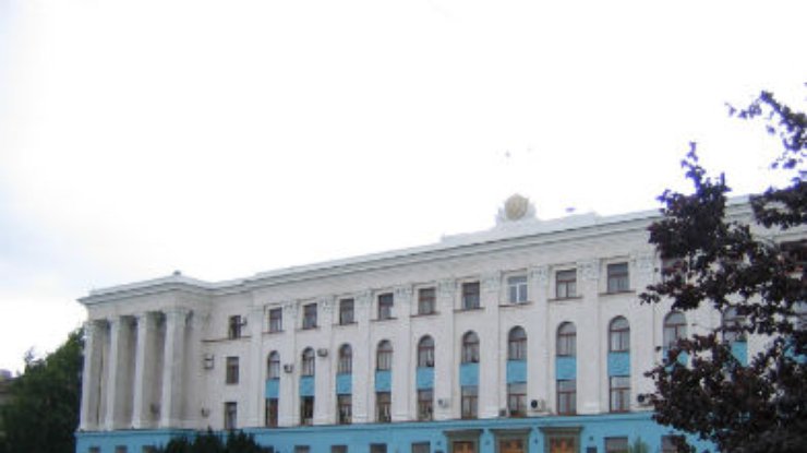 Захватчики админзданий в Крыму заявили, что не уполномочены на переговоры