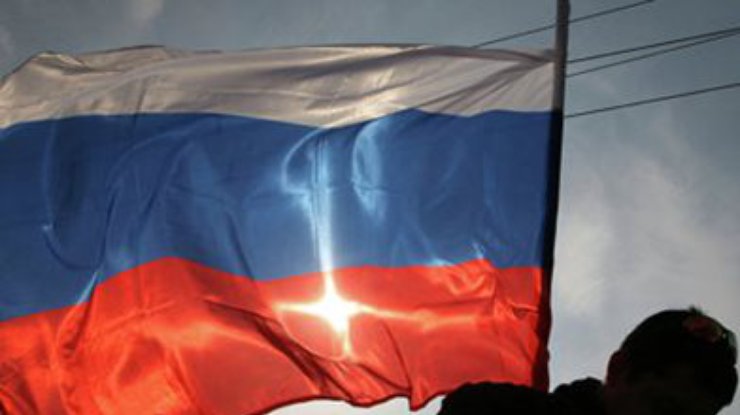 Над Луганской ОГА подняли российский флаг