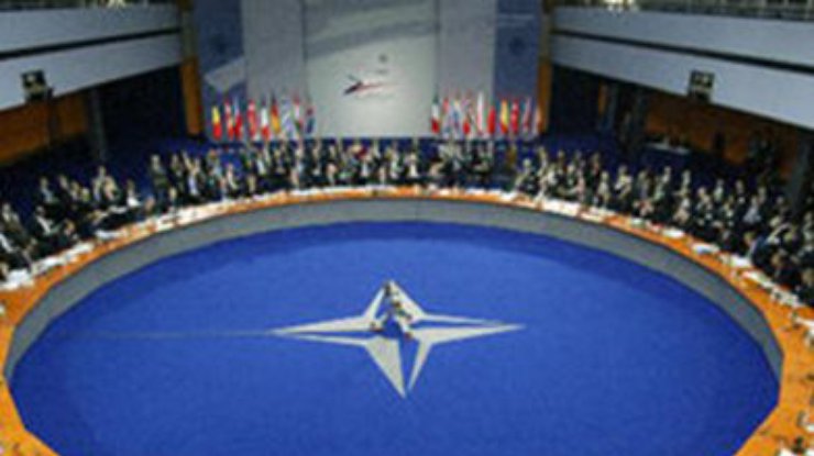В среду в Брюсселе состоится заседание Совета Россия-НАТО