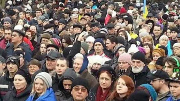 Более 10 тысяч человек приняли участие в антивоенном шествии в Харькове