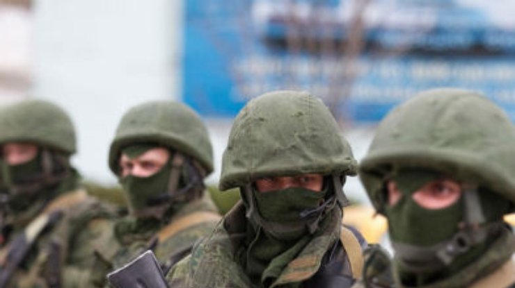 Милиция расследует новые факты захвата воинских частей в Крыму