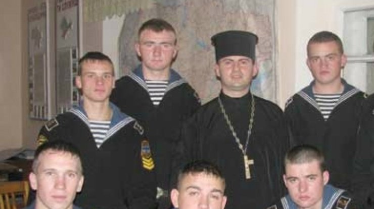 Крымские священники УГКЦ, которых разыскивали днем, находятся в безопасности