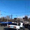 В Мариуполе пророссийские активисты перекрыли одну из дорог в городе