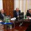 Турчинов и Яценюк провели совещание в Минобороны