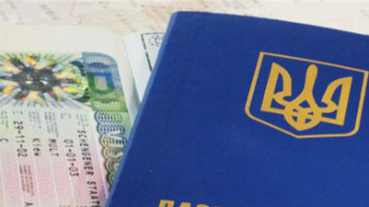 Украинцы получили равные с гражданами ЕС права при прохождении погранконтроля