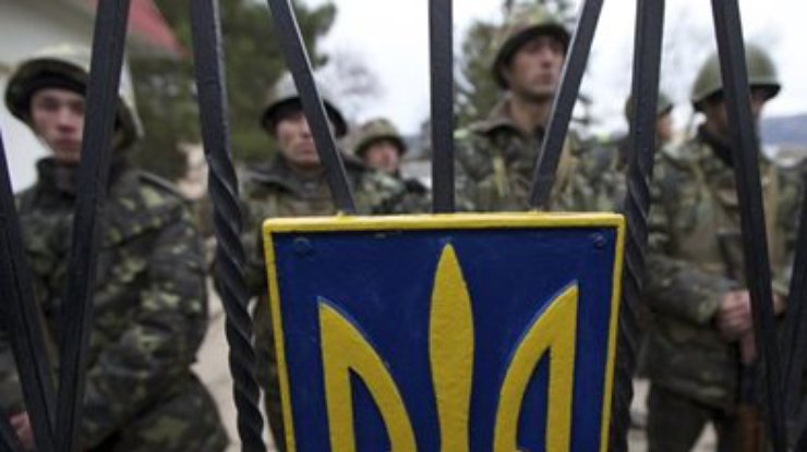 Почти каждый четвертый военный в Крыму пожелал далее служить Украине (обновлено)