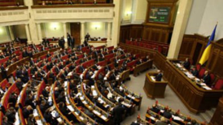 Рада включила в повестку дня два законопроекта об отмене утилизационного сбора
