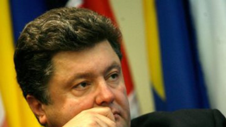 Порошенко считает недопустимым требование федерализации Украины