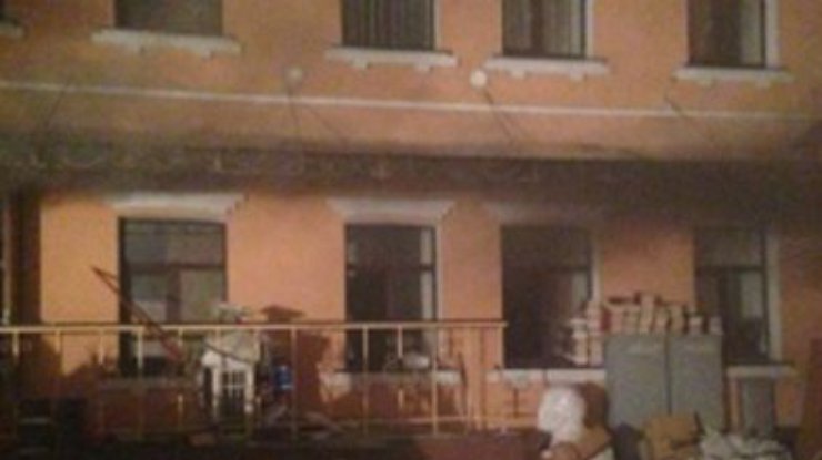 Причиной пожара в офисе КПУ в Киеве может быть поджог, - пожарные