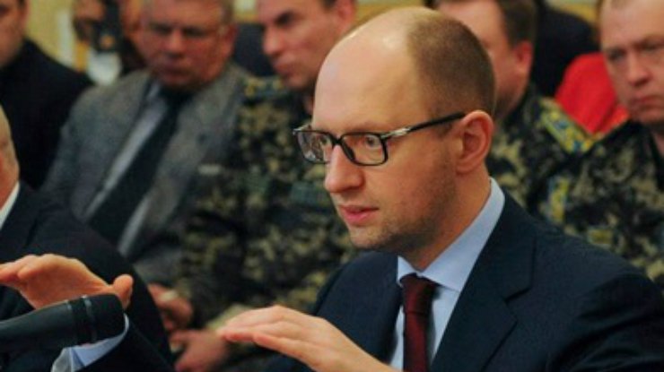 Рада должна принять закон о местном референдуме, - Яценюк