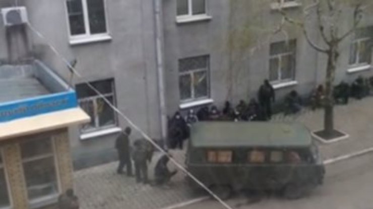 Во время проведения АТО в Славянске трое правоохранителей уже получили ранения, - Тымчук