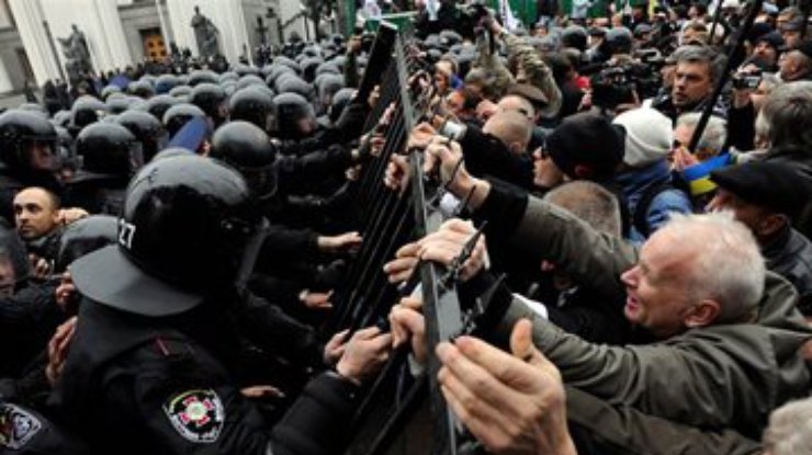 Число жертв акций протестов в Украине выросло до 106 человек