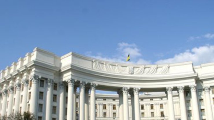 МИД Украины призвал Россию исполнять женевские договоренности и повлиять на сепаратистов
