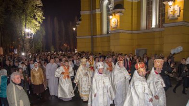 В Киеве состоится Божественная литургия и Пасхальный крестный ход