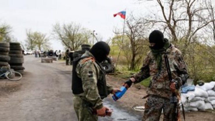 Из-за перестрелки в Славянске погибли два человека, - СМИ